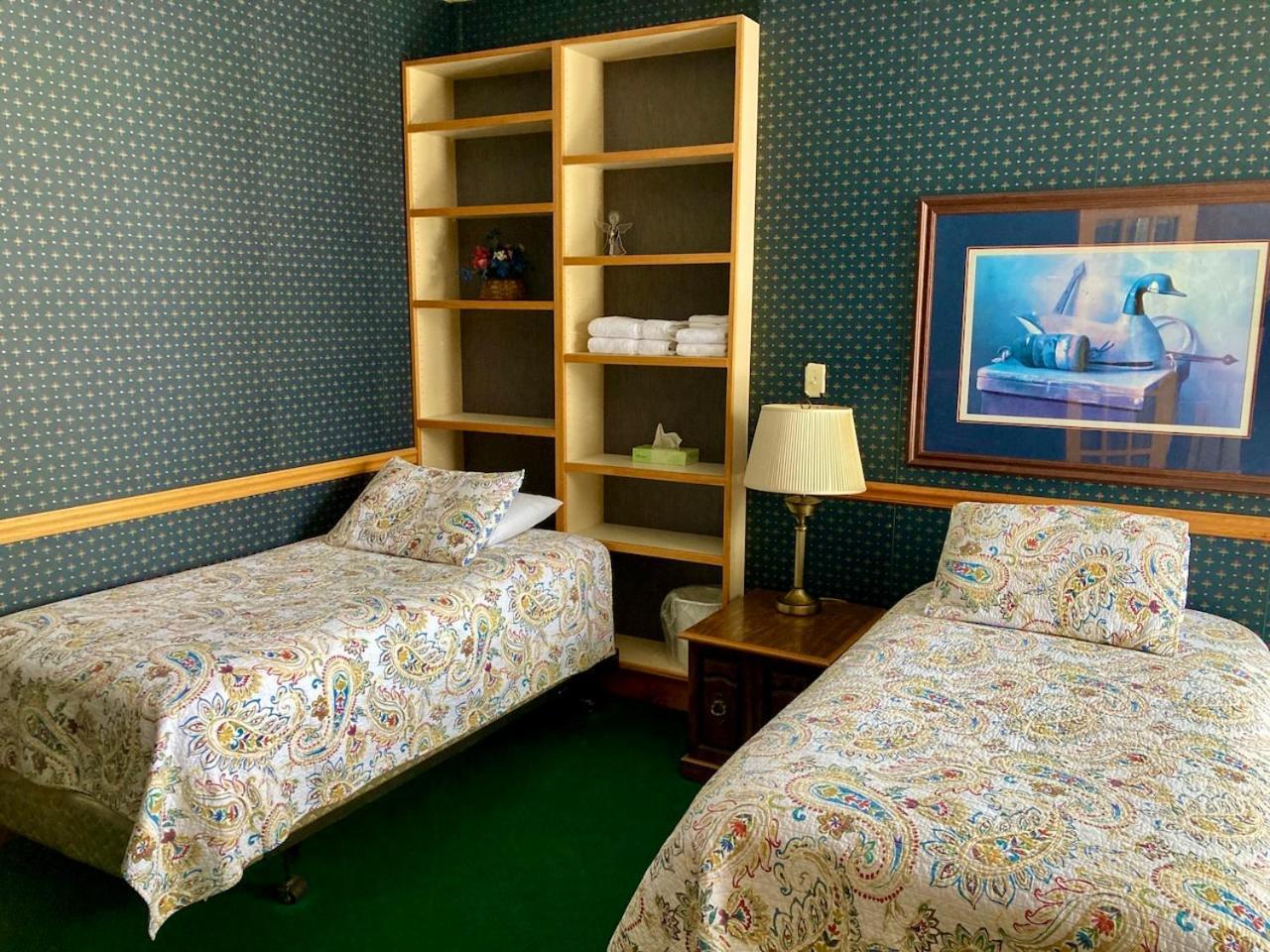 Garden Grove Retreat & Lodging Near Pictured Rocks, Fayette, Trails Luaran gambar