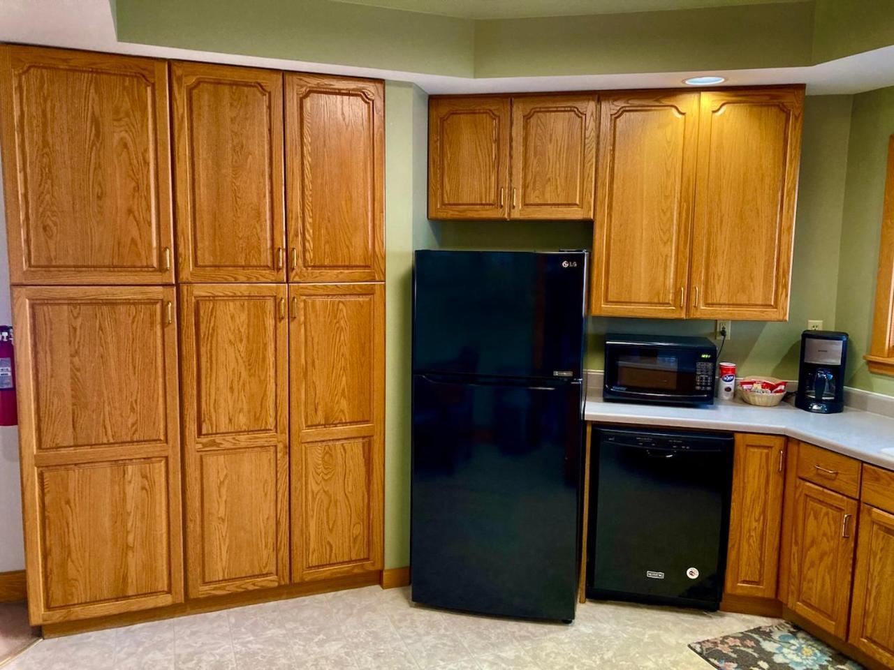 Garden Grove Retreat & Lodging Near Pictured Rocks, Fayette, Trails Luaran gambar